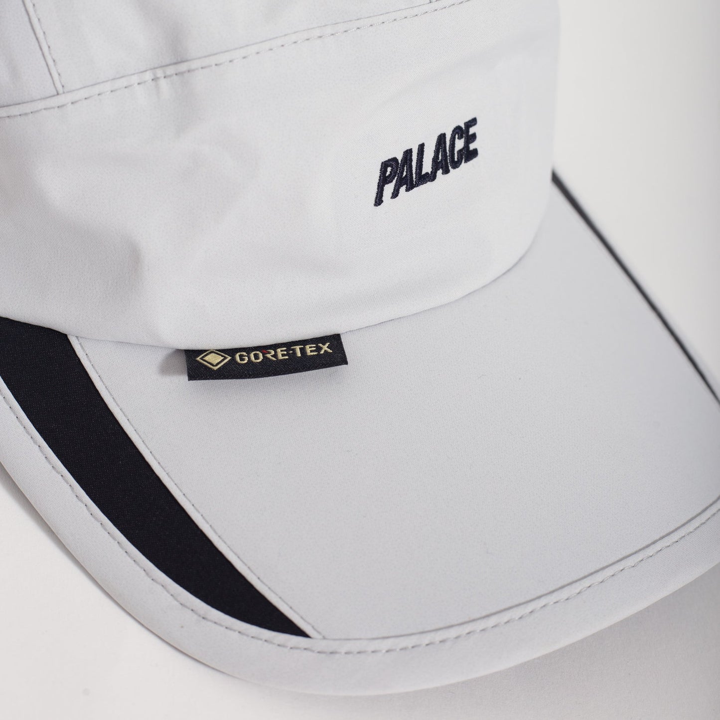 Bone Palace Goretex 3L Runner Cloud